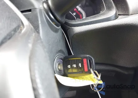 2018 Honda Civic Lx z USA, uszkodzony, nr VIN SHHFK7H28JU406368